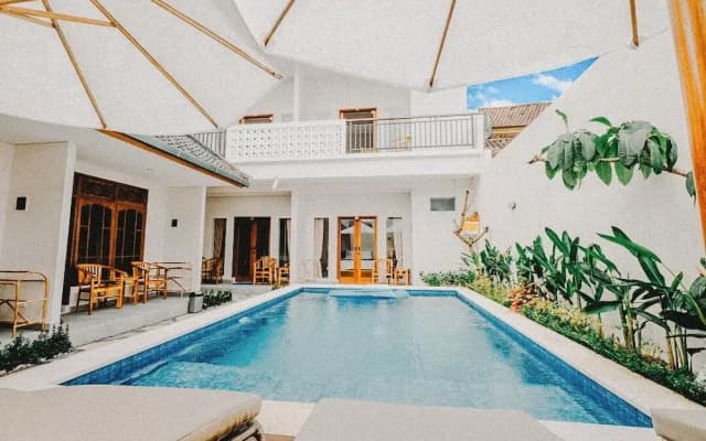 Turtle Shelter Guest House