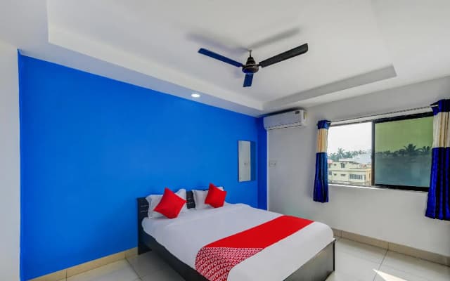 OYO 83839 Hotel Utrishree