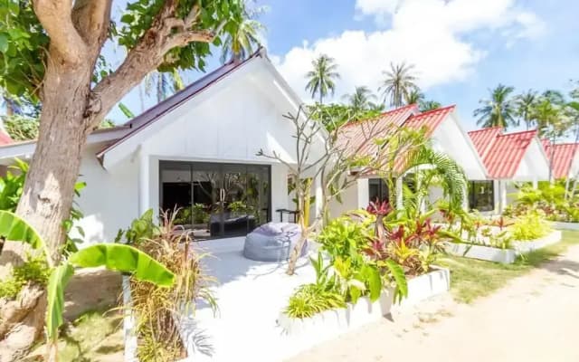 Bungalow - Sleeps 2 - Terrace - Beach Close