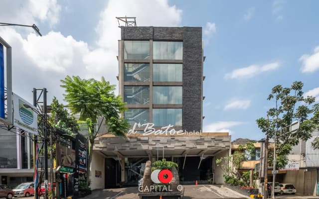 Capital O 991 D'batoe Boutique Hotel