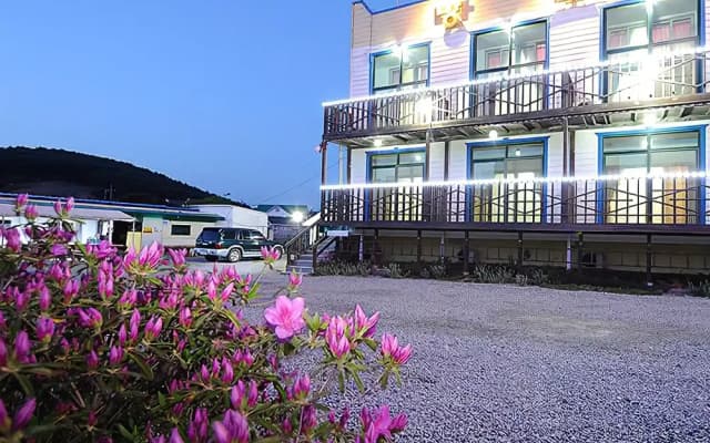 Taean Bangpo Sea Pension