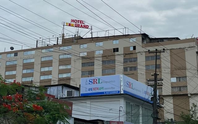 Hotel YSM Grand