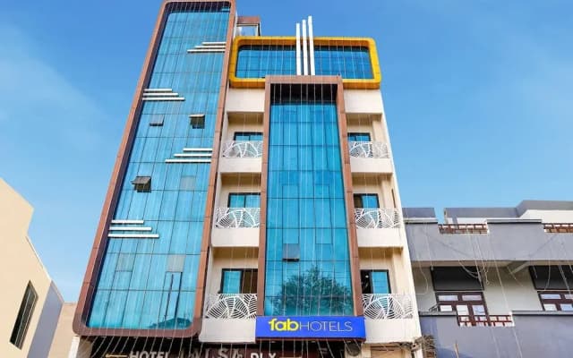 Fabhotel Jalsa Dlx