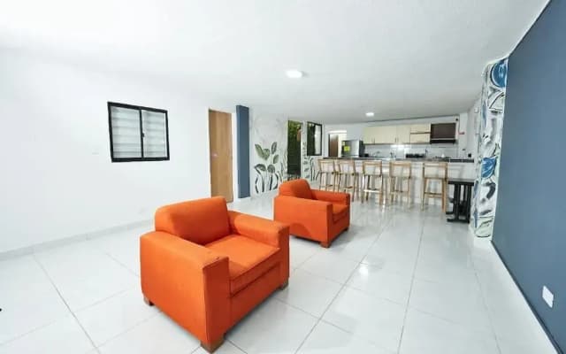 Casa Host 72