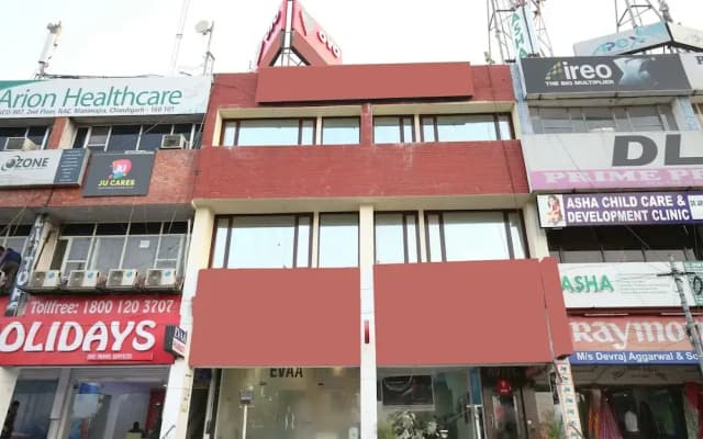 OYO 2107 Hotel Akash Continental