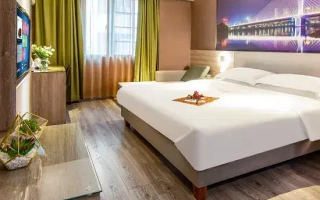 365 Chain Hotel (Meizhou Jiangnan)