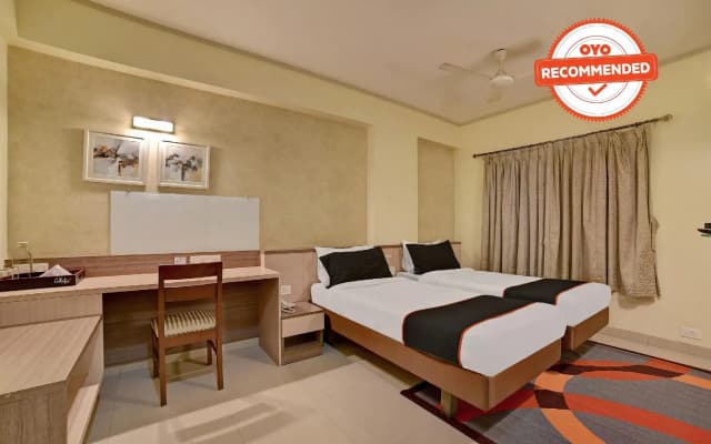 Collection O 76358 Kapil Residency Parage Chowk