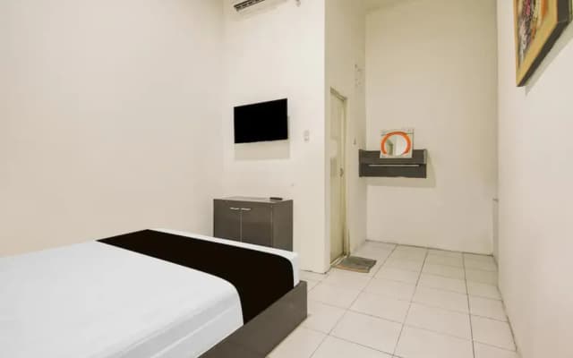 Wisma Makassar by ZUZU