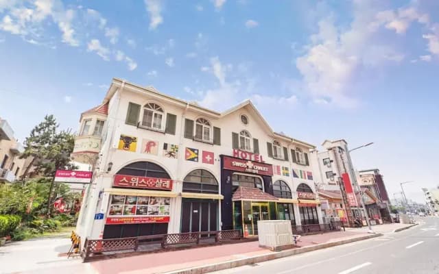 Daecheon Swiss Chalet Spa Pension