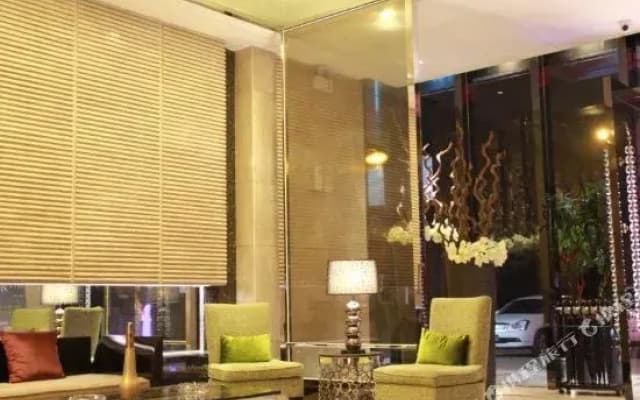 Xiangyang ・ Longyue | THE LONGYUE Hotel (Xiangyang Railway Station Wanda Plaza)