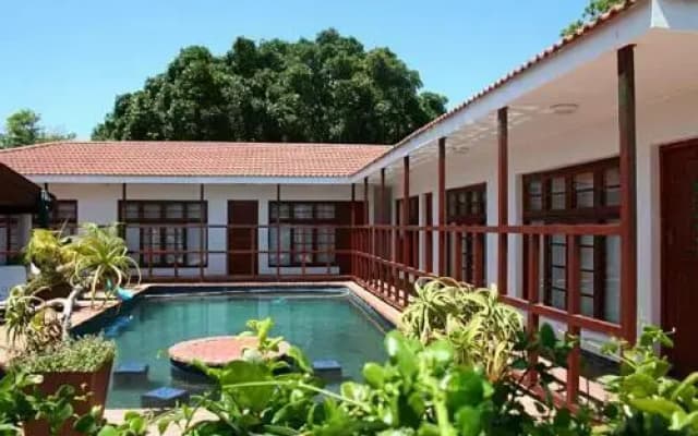 5 Third Avenue Guesthouse