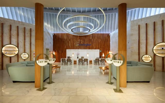 Grand Palladium Palace Resort Spa & Casino - All Inclusive