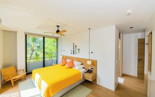Sailing Pool Villas & Resort Phu Quoc