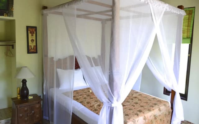 Amed Harmony Cafe and Bungalows