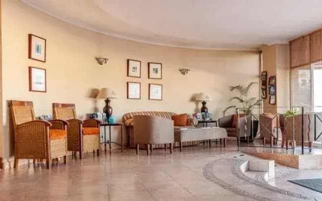 Leisure Bay Luxury Suites