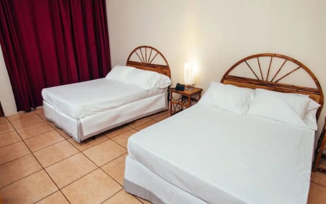 Hotel Walt Paraiso