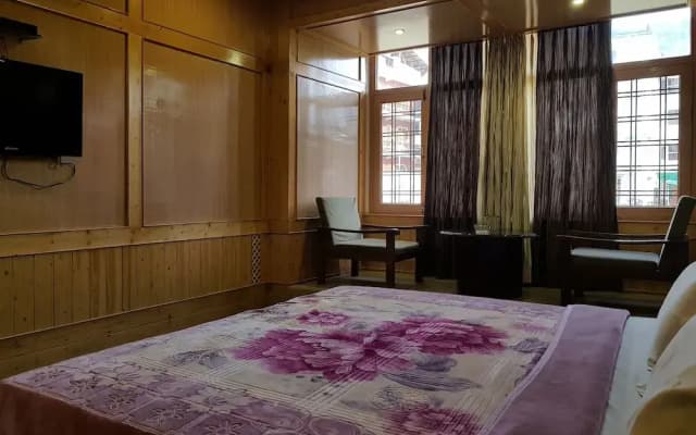 Hotel Paradise