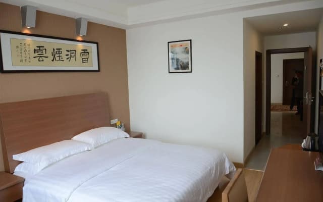 Ane Hotel - E Mei Branch