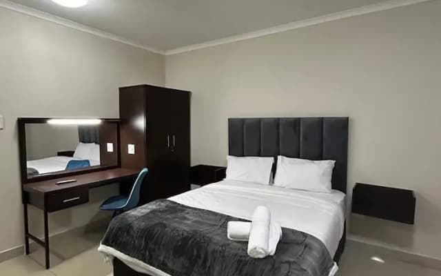 Bayside Suites Hotel
