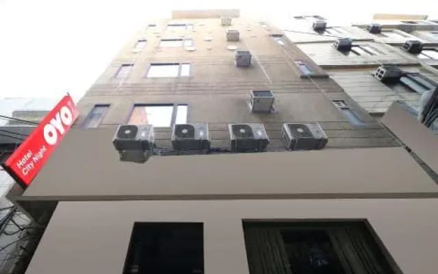 Hotel City Night by OYO Rooms