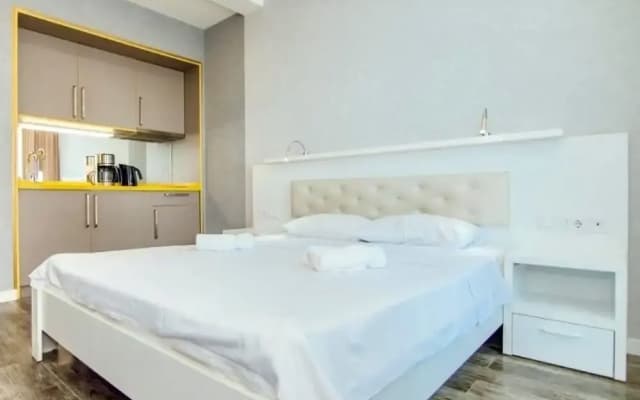 Alliance Palace Aparthotel