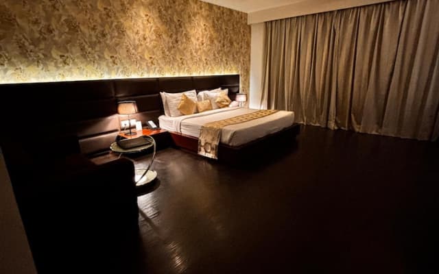 Hotel Kings Cliff