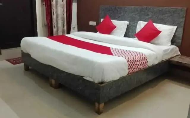 Hotel Raas Ramayana