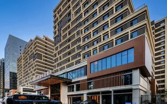 Grand Rezen Hotel
