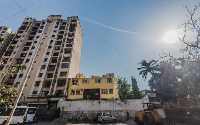 OYO 5012 Lake View Residency