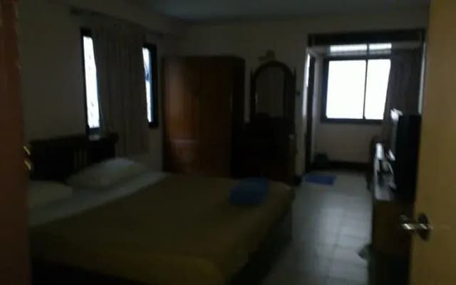 B.R Inn