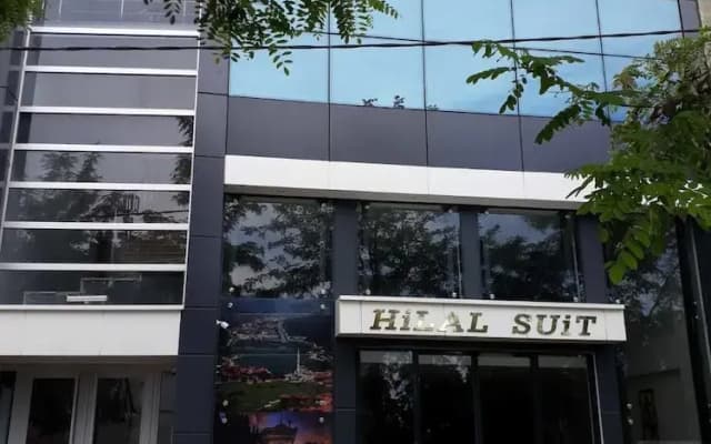 Hi̇lal Sui̇te
