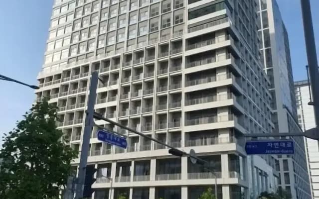 JW International Hotel