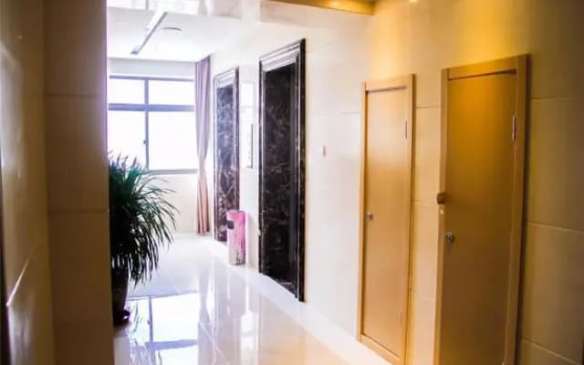 Lavande Hotels·Lasa Railway Station