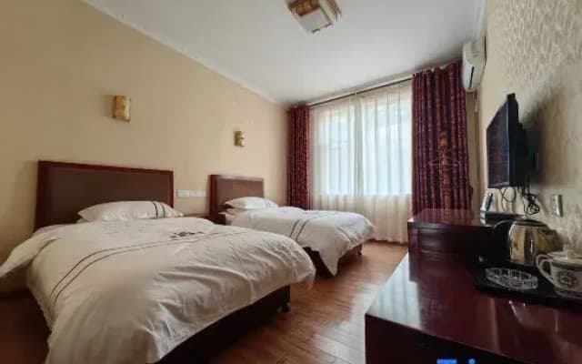 Songpan Yixin Express Hotel