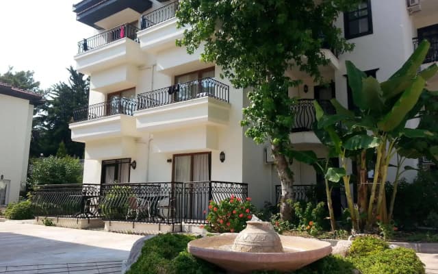 Nicholas Park Hotel