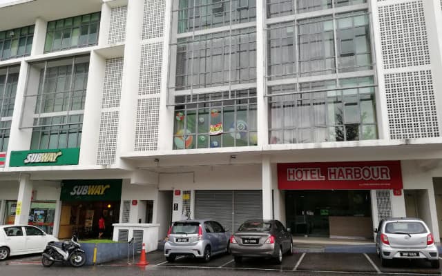 Harbour Hotel