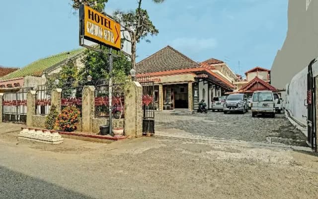 91417 Garuda Setia Hotel