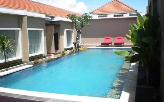 Svarna Suite Seminyak