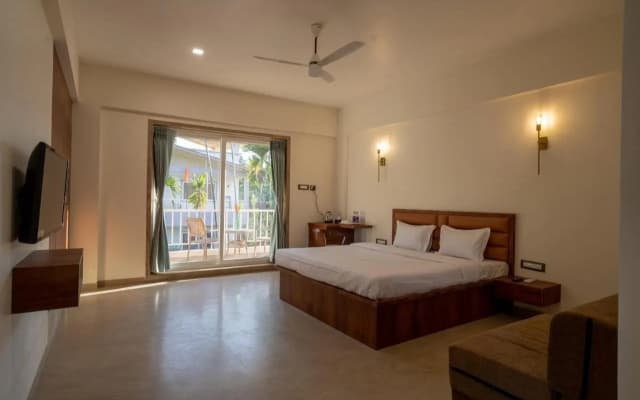 VITS Select Casuarina Diveagar