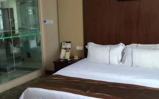 Zhao Ri International Hotel