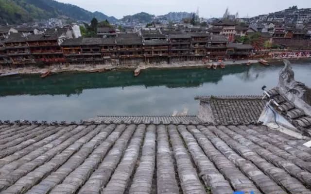 Jiangbei Linjiang Boutique Inn
