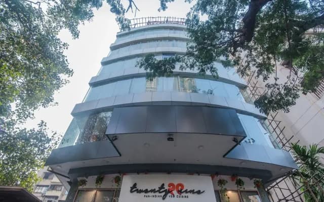Hotel Aura