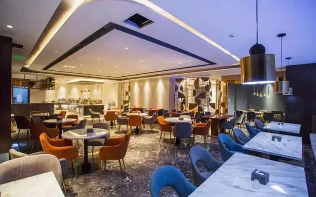 Silver City International Hotel Lianyungang Suning Plaza
