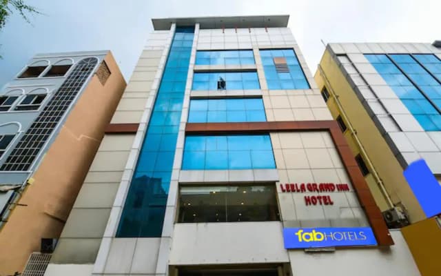 Hotel Leela Grand Inn