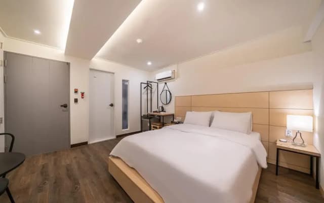 Seogwipo the Hotel