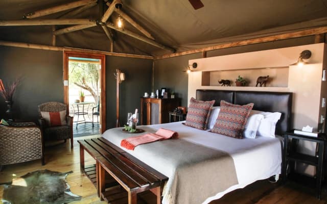 Buffelsdrift Game Lodge
