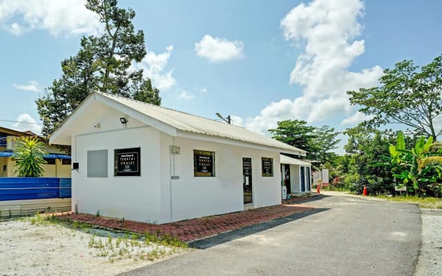 Capital O 90423 Teratai Chalet