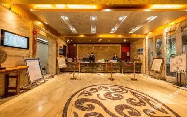 Jinding Hotel