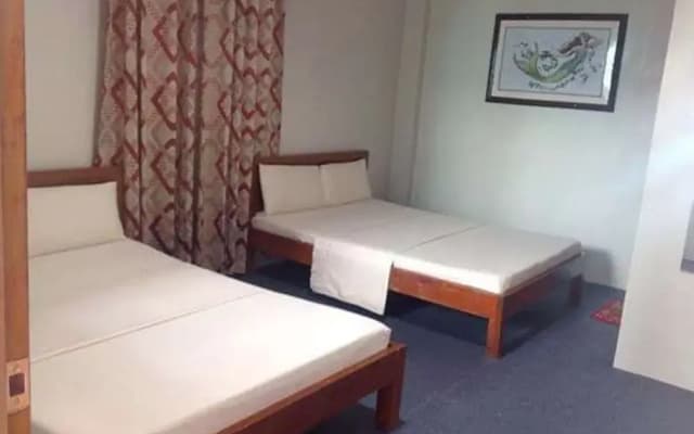 Madid's Inn Boracay