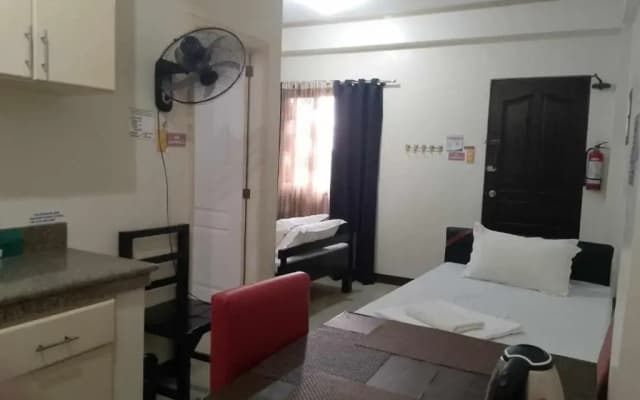 V.F. Riton Apartelle